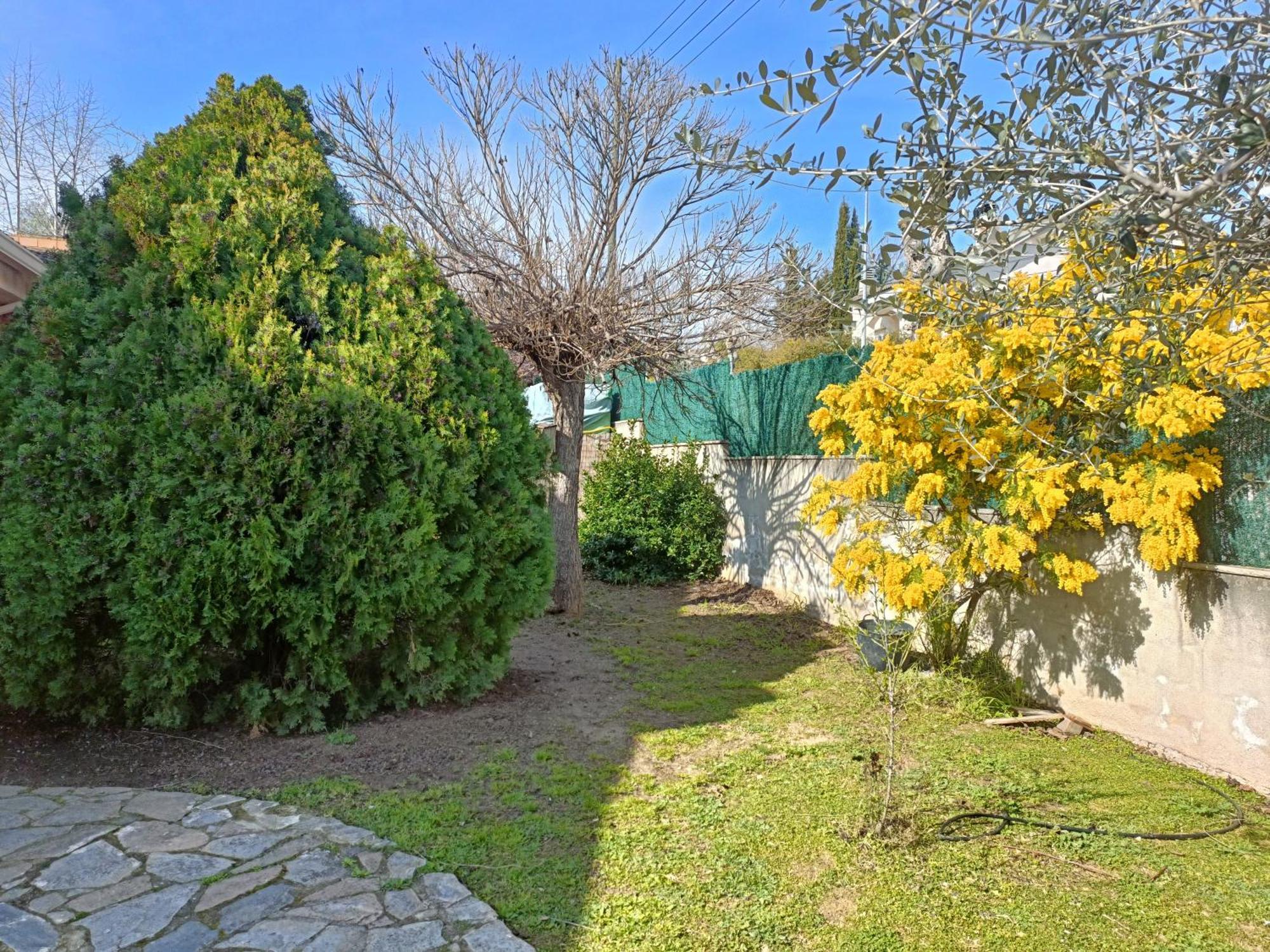 Casa Con Jardin Y Piscina Privada. Βίλα Santa Eulalia de Ronsaná Εξωτερικό φωτογραφία