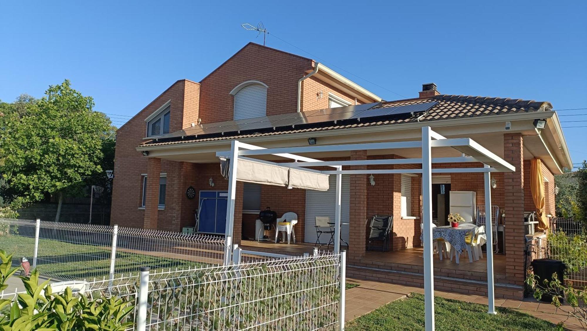 Casa Con Jardin Y Piscina Privada. Βίλα Santa Eulalia de Ronsaná Εξωτερικό φωτογραφία